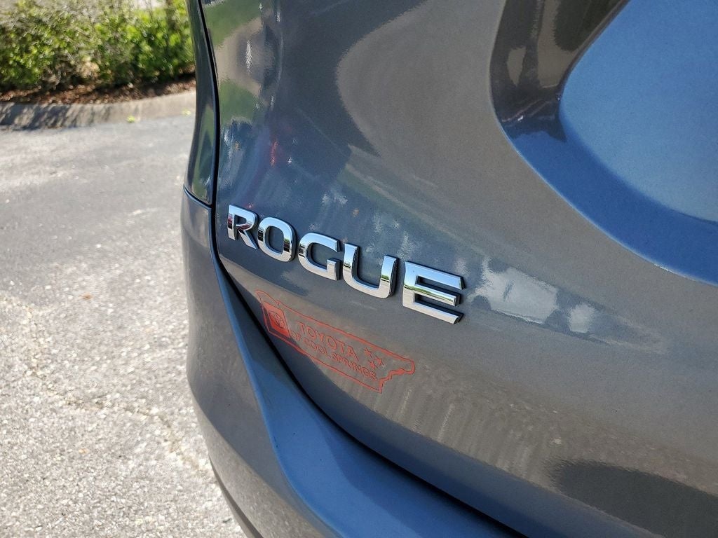 2015 Nissan Rogue S